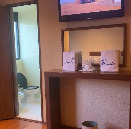 Hotel Prado Floresta *