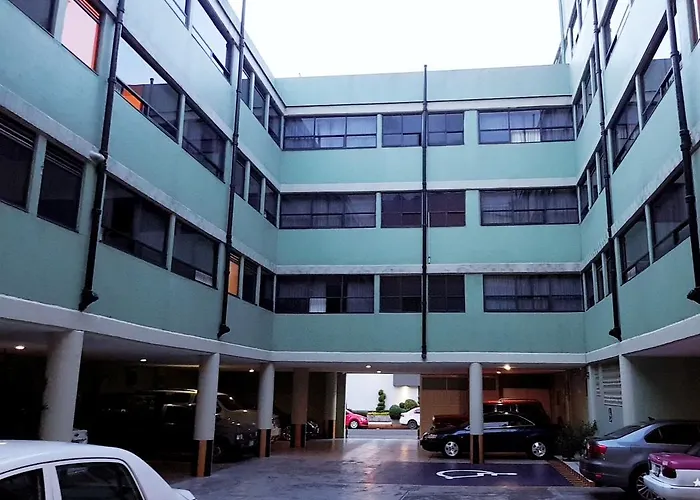 Prado Floresta Hotel *